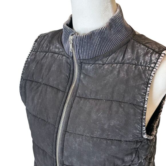 CHASER REVOLVE Quilted Mock Neck DENIM Puffer Vest Black Cloud Wash Grey Small - Picture 3 of 13